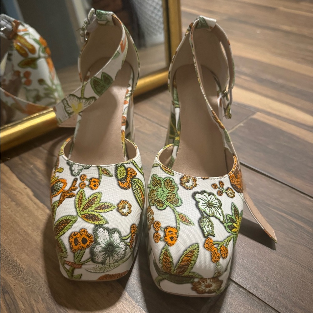 SHEIN Floral Platform Shoes - Green and Orange